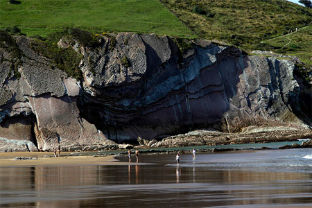 La Ruta del Flysch (de Zumaia a Mutriku) La Ruta del Flysch (de Zumaia a Mutriku)