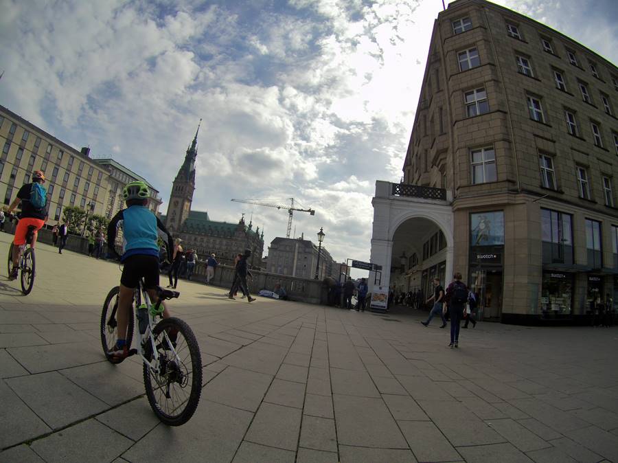 Turismo en Bicicleta – Conocemos Hamburgo (Alemania) en Bicicleta